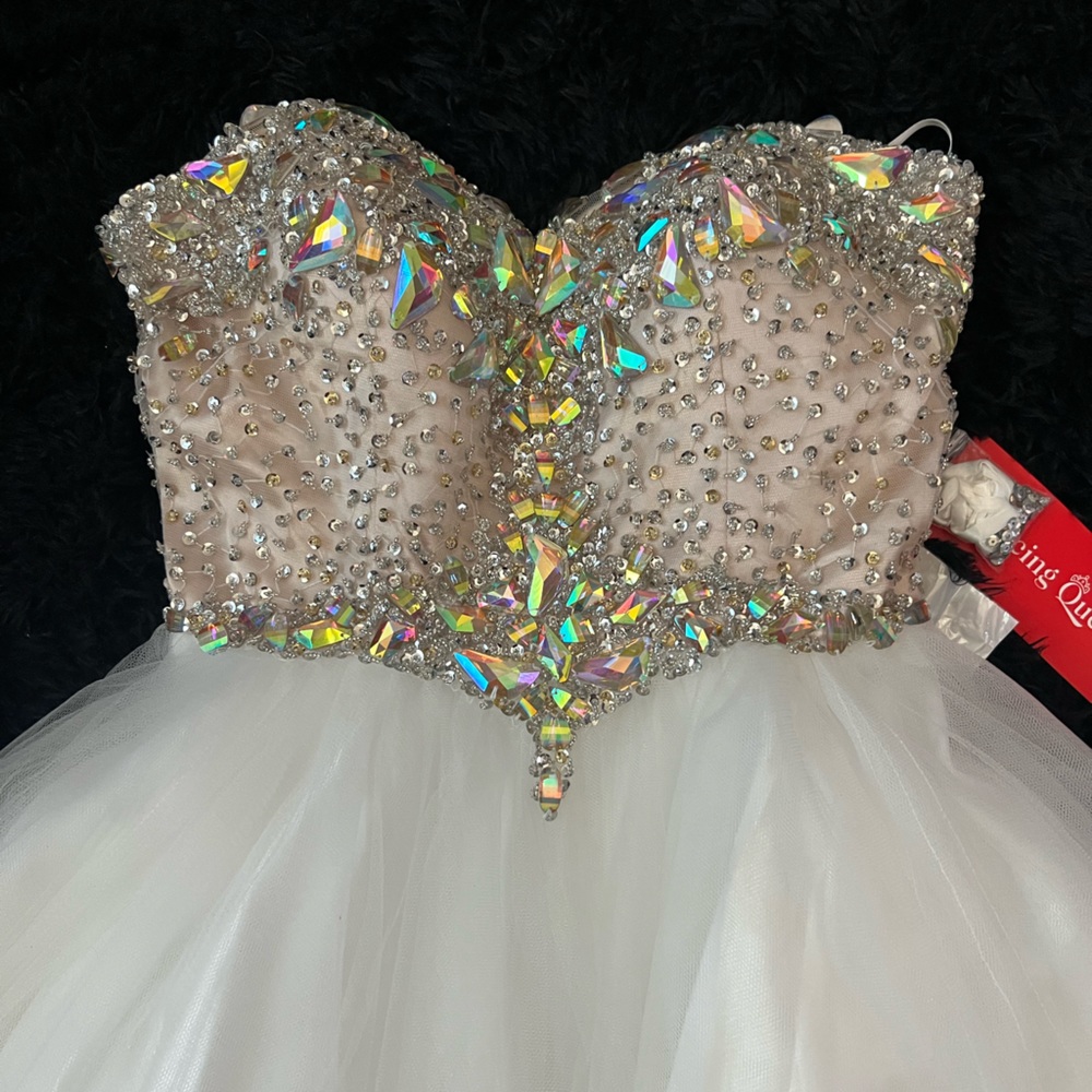 Dancing Queen Dress - Picture 6 of 7